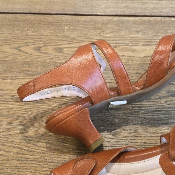 BeautiFeel Women's Rachel Sandal - Picture 9 of 11